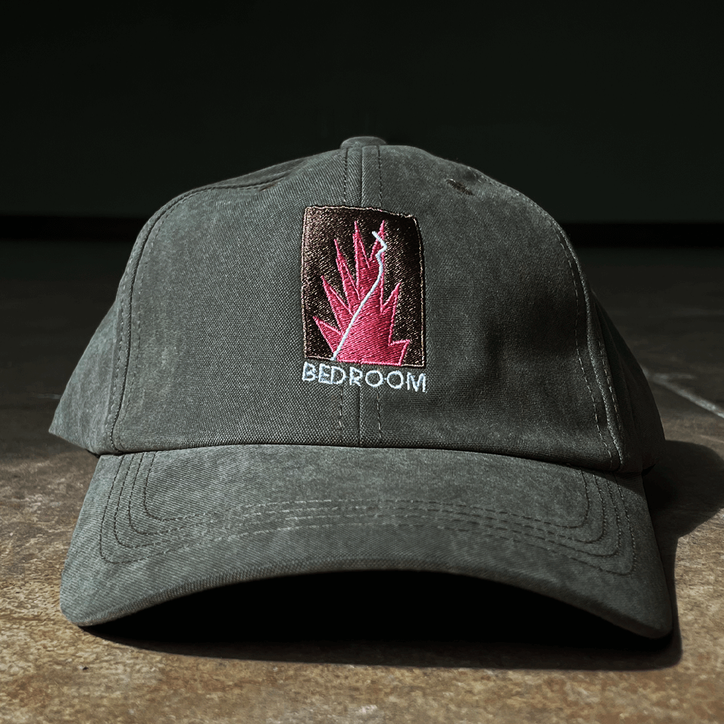 Bedroom - Thread - Hat